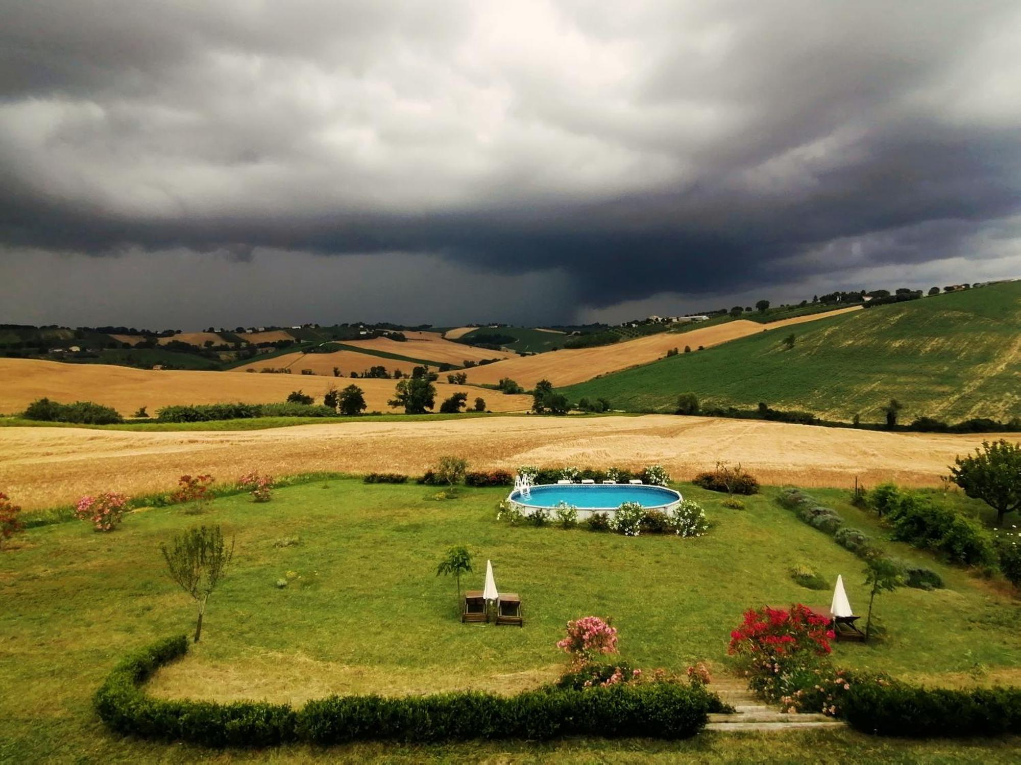 Il Giardino Nella Valle Belvedere Ostrense Exteriér fotografie